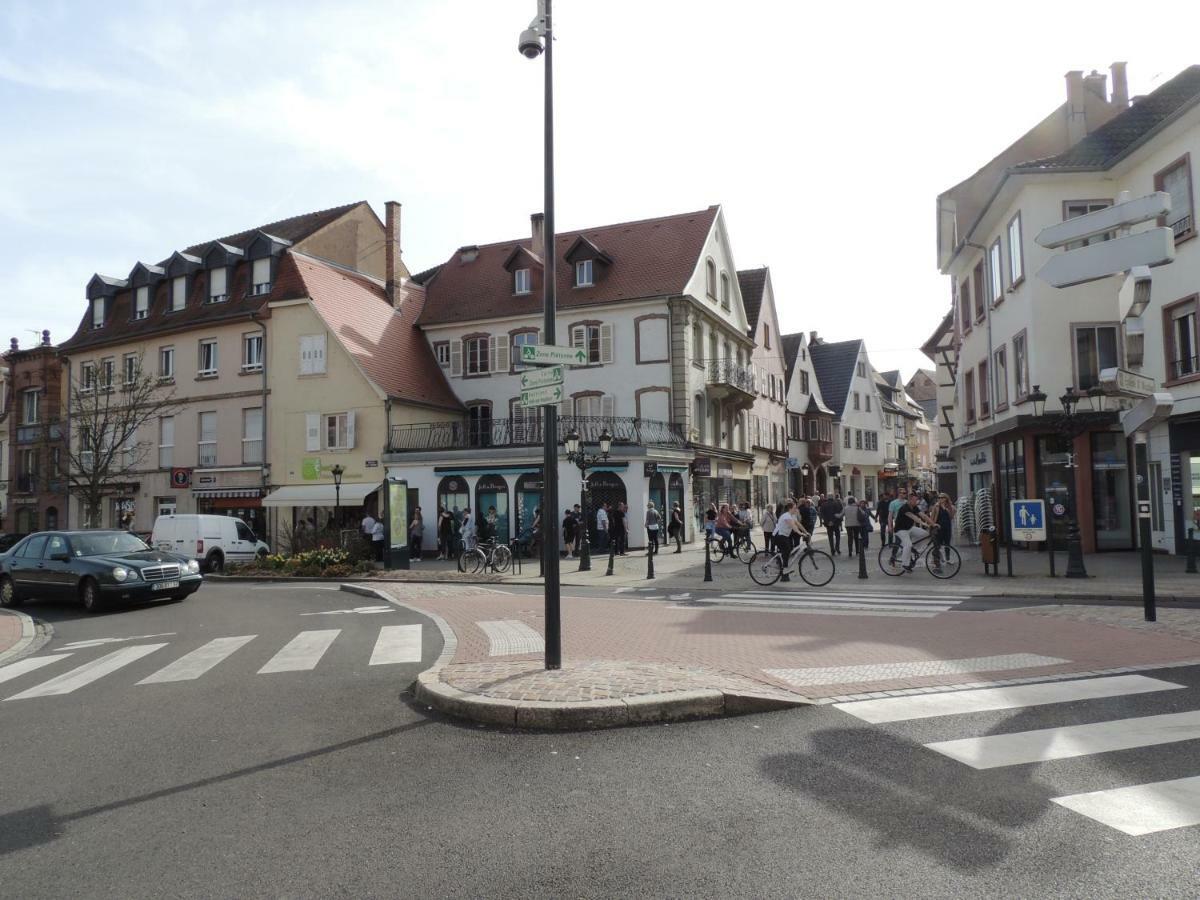 Appart'Azur Haguenau - Centre Grand'Rue - Logements Entiers Pour Voyageur Pro Exteriör bild